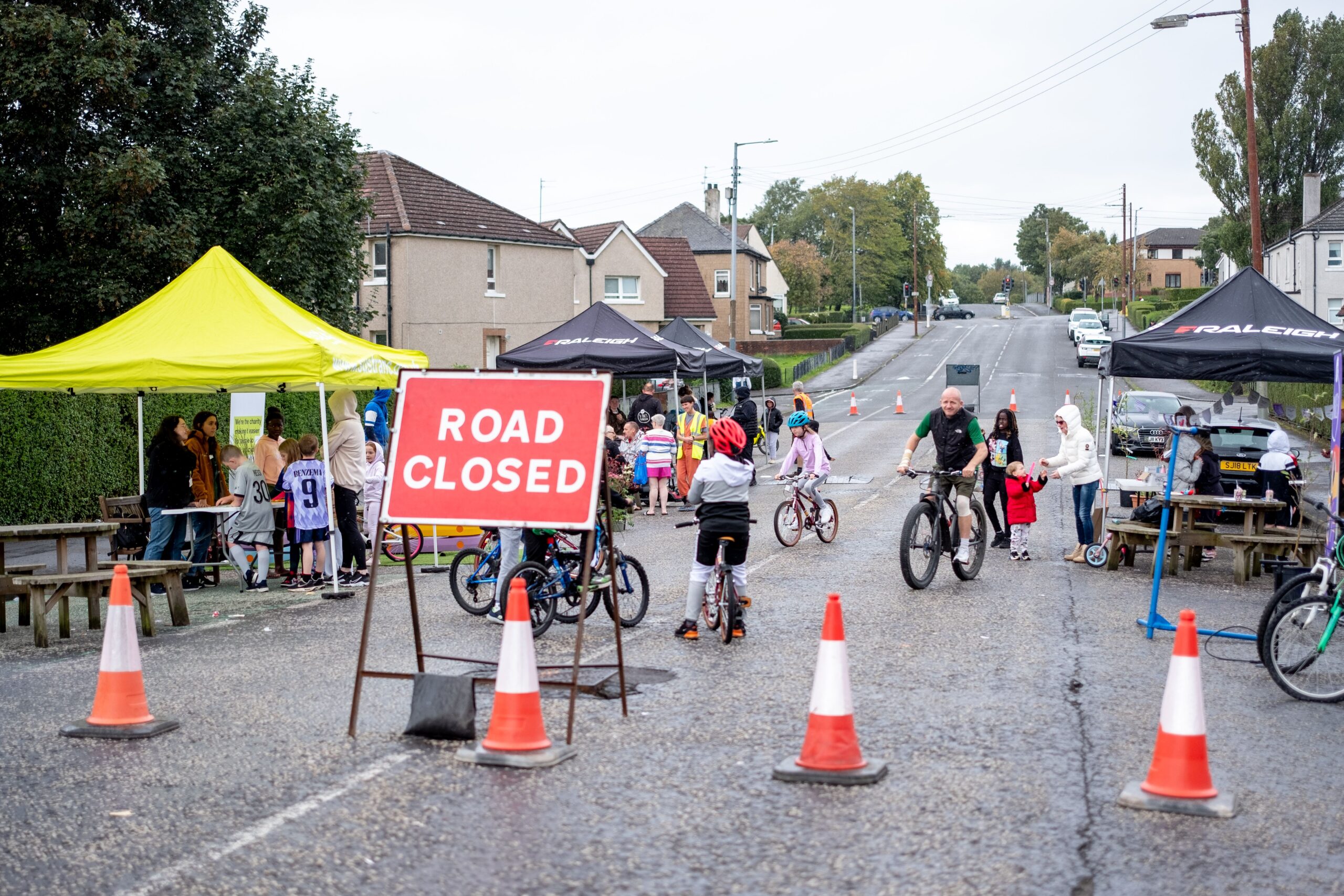 Community Engagement Key to Flourishing Molendinar Success Sustrans